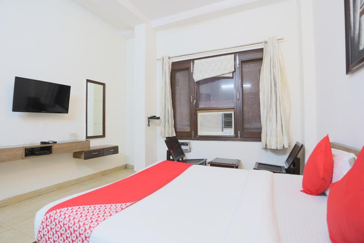 Oyo 60966 Balaji Upvan Hotel Kasandra Ngoại thất bức ảnh