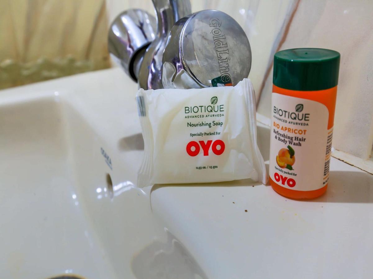 Oyo 60966 Balaji Upvan Hotel Kasandra Ngoại thất bức ảnh